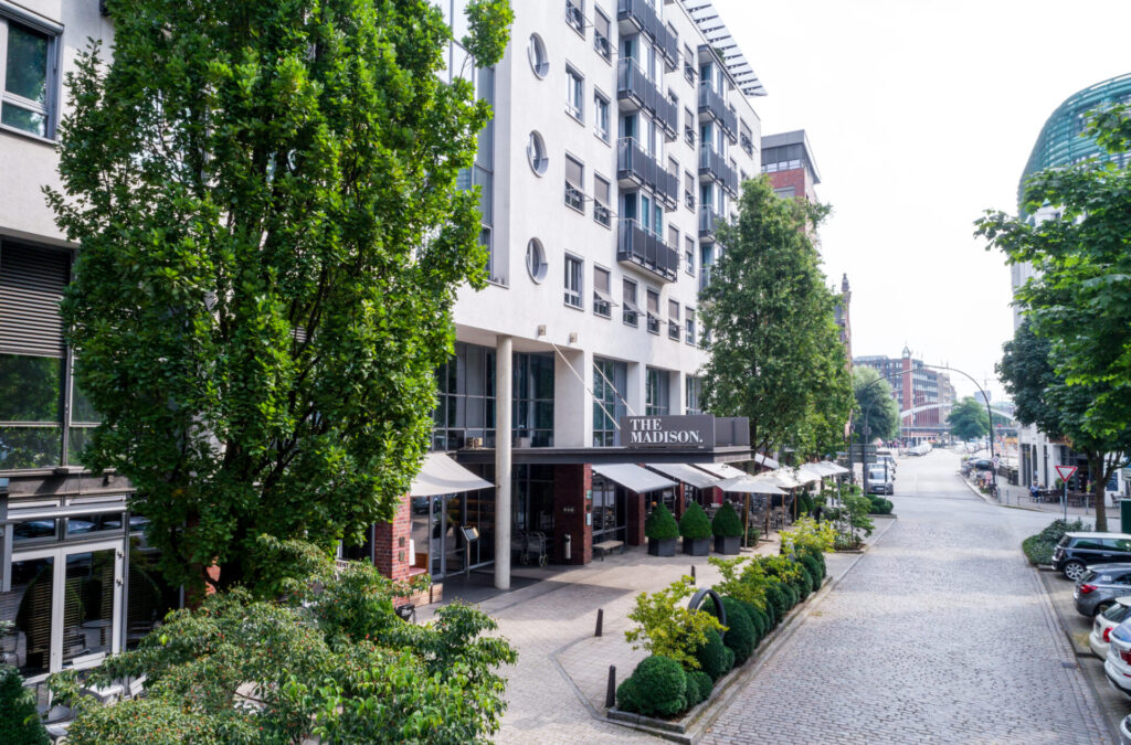 THE MADISON Hotel Hamburg Aussenansicht